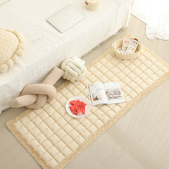Pleated Macrame Grid Rug